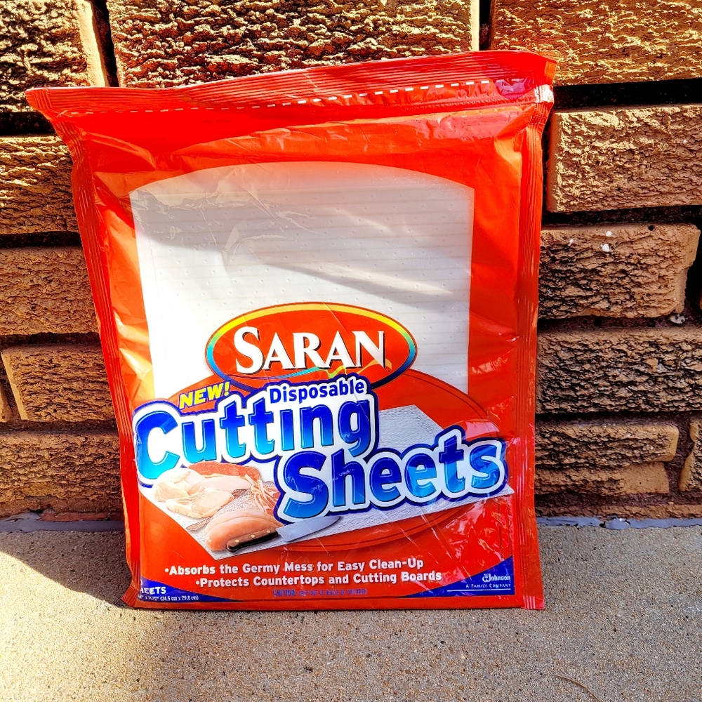 Saran Disposable Cutting Sheets 20 Ct. NEW Discontinued